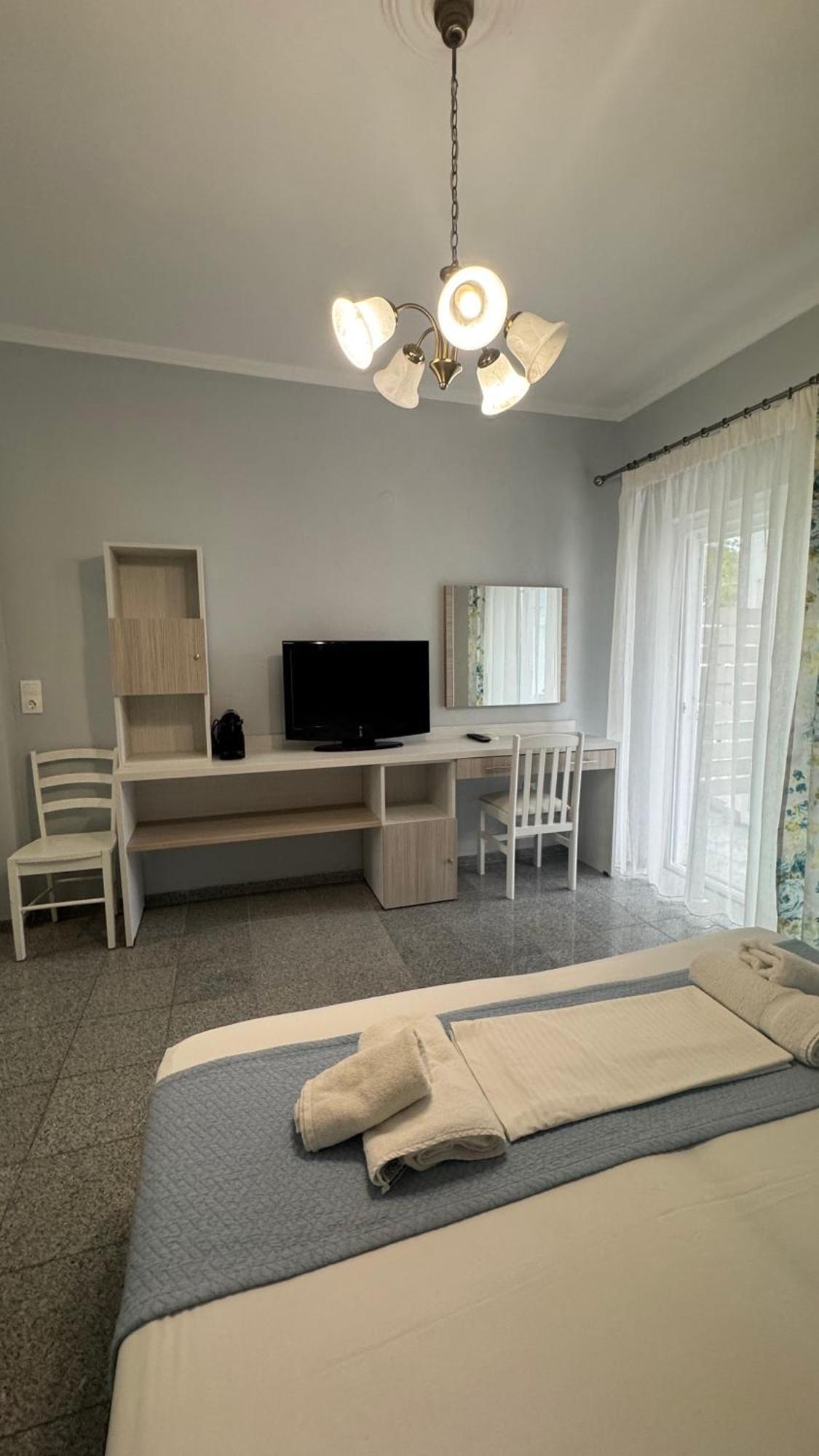 Diaporos Hotel Vourvourou Ngoại thất bức ảnh
